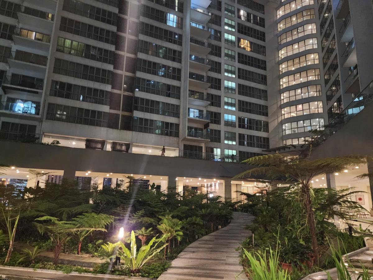 Regalia Suites Kuala Lumpur Klcc Екстериор снимка