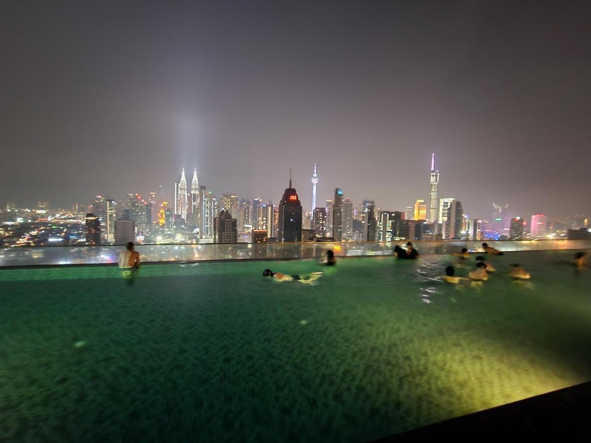 Regalia Suites Kuala Lumpur Klcc Екстериор снимка